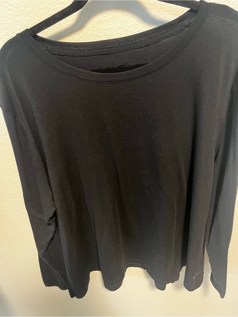 Nike Plus Yoga Women’s Black Long-Sleeve Women's Crewneck Top